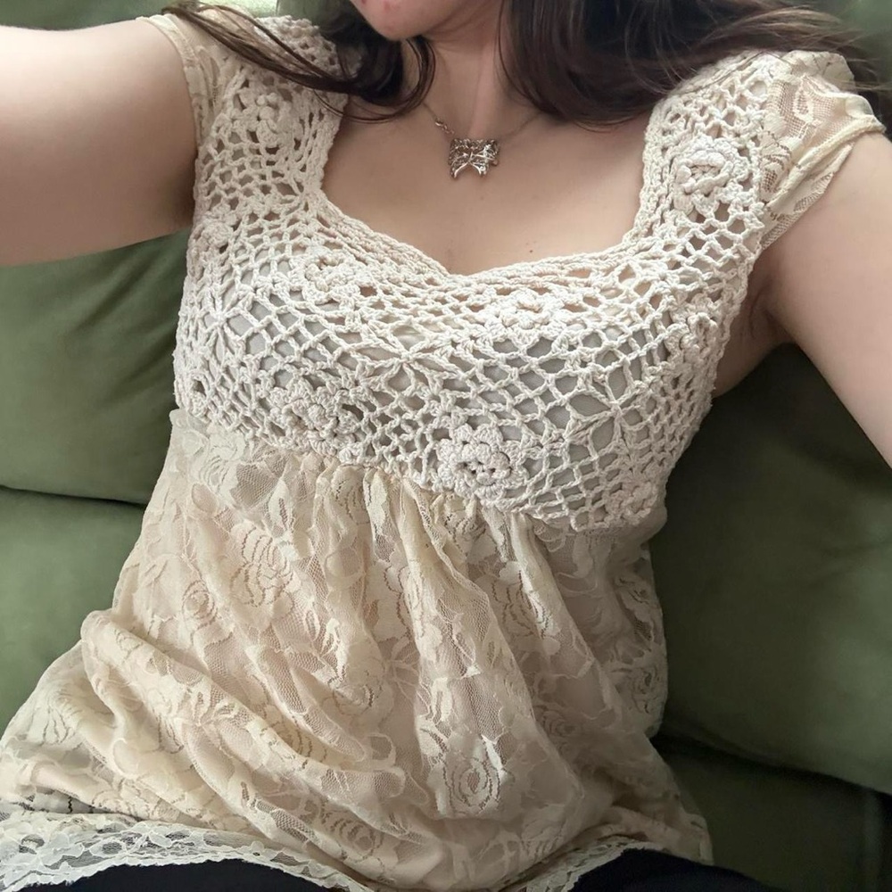 Solitaire Anthropologie Cream Crochet Lace Blouse Top Size Medium